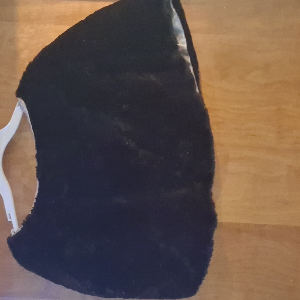 Ruby & Bloom Fur Cape - Picture 2 of 2